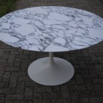 Table tulipe d'Eero Saarinen pour Knoll