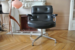 Fauteuil Eames Lobby Chair