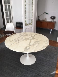 Table tulipe Saarinen 120 cm édition Knoll