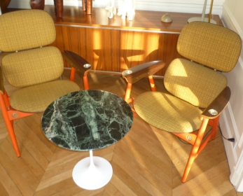 Guéridon Saarinen édition Knoll