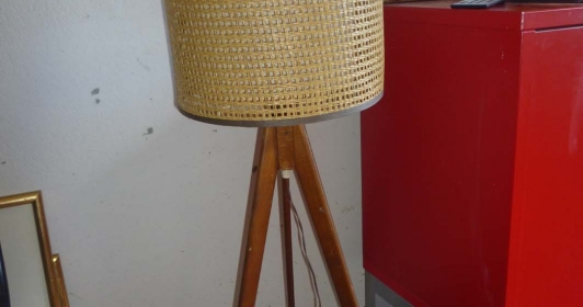 Lampe scandinave tripode années 50