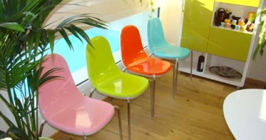 4 Chaises design Karim Rashid