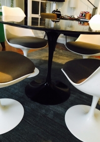 Table Tulip Saarinen marbre noir