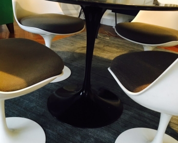 Table Tulip Saarinen marbre noir